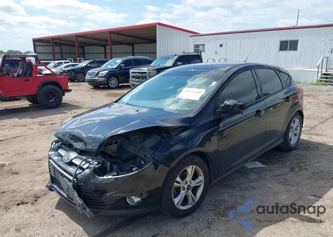 2014 Ford Focus Se из США, поврежденный, VIN 1FADP3K2XEL109977